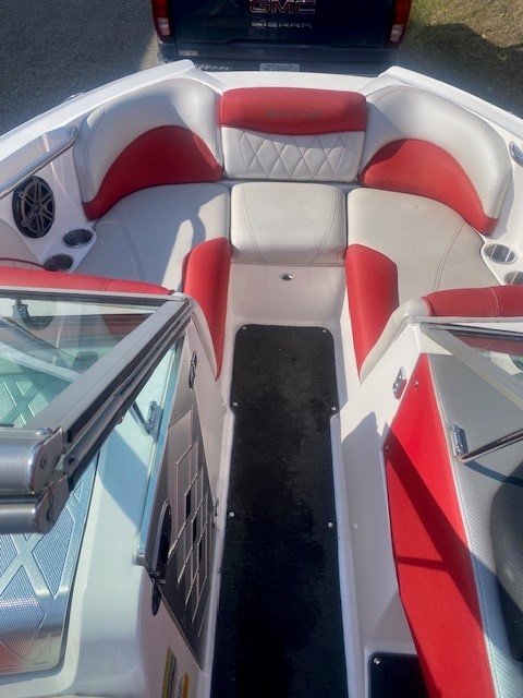 2012 Mastercraft x2 - $45,000 - Image 7