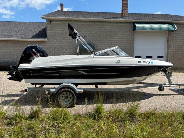 2015 Bayliner 170 BR - $11,200